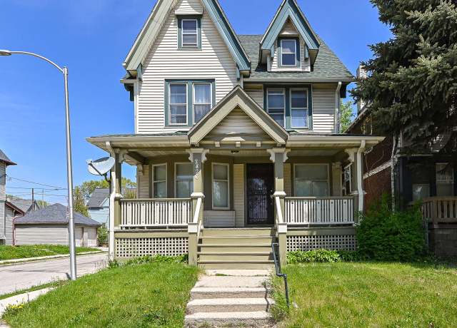 Property at 2426 W Highland Ave, Milwaukee, WI 53233, 4 beds, 3 baths