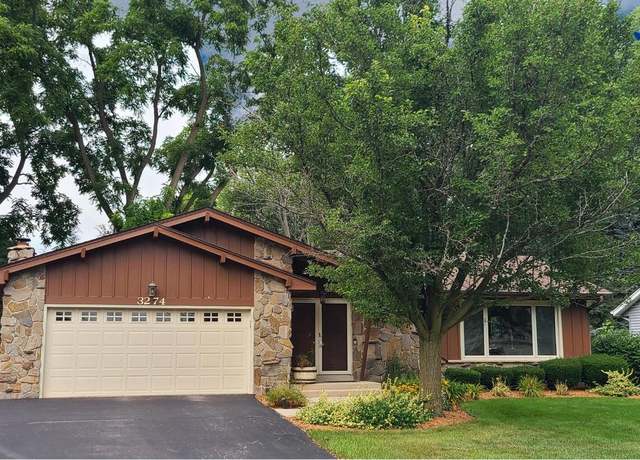 Property at 3274 N Elmwood Dr, Elmwood Park, WI 53405, 3 beds, 3.5 baths
