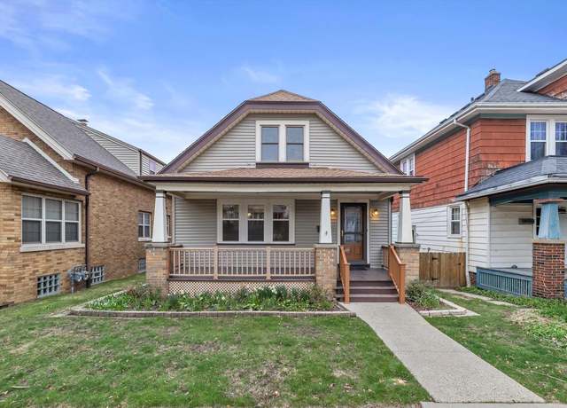Property at 2747 S Adams Ave, Milwaukee, WI 53207, 3 beds, 2 baths
