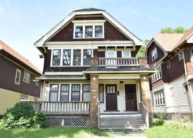 Property at 2635 N 49th St #2637, Milwaukee, WI 53210, 6 beds, 2 baths