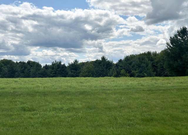 Property at W2427 Mariah Ln Lot 60, Oconomowoc, WI 53066