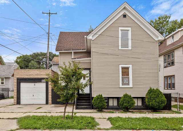 Property at 1315 S 10th St, Milwaukee, WI 53204, 3 beds, 2 baths