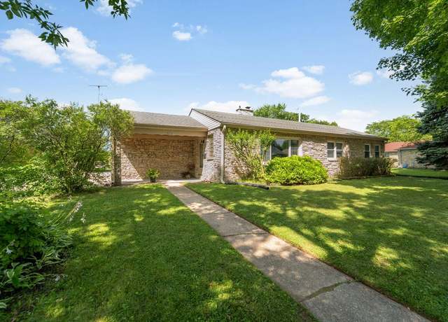 Property at 5629 N Dexter Ave, Glendale, WI 53209, 3 beds, 1.5 baths