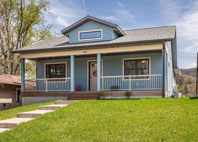 Property at 1003 25th Street South St, La Crosse, WI 54601, 5 beds, 3 baths