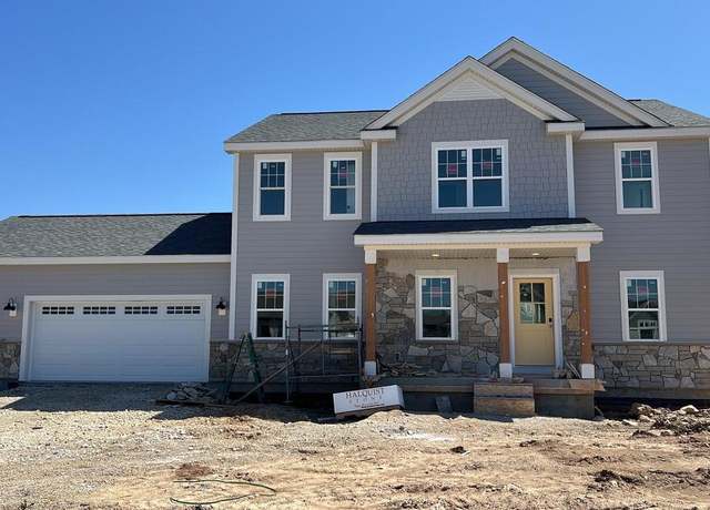 Property at N118W1479 Mistletoe Rd, Germantown, WI 53022, 4 beds, 2.5 baths
