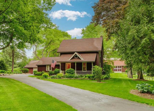 Property at W256N5676 North Hill Dr, Lisbon, WI 53089, 3 beds, 2 baths