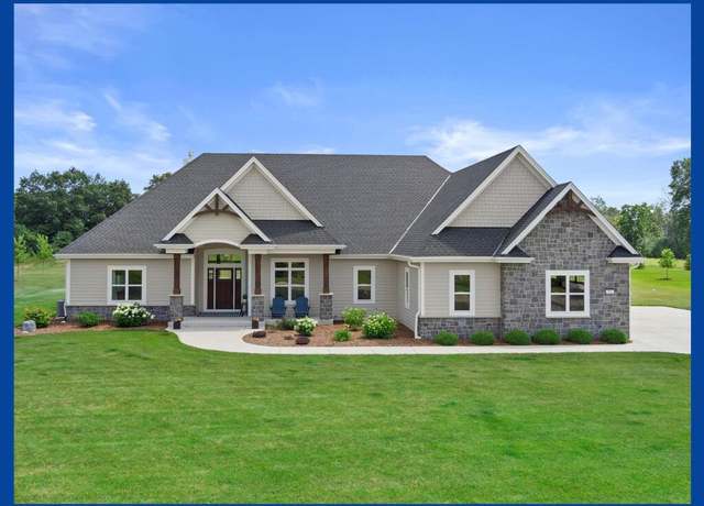 Property at 382 Highland Rdg, Colgate, WI 53017, 5 beds, 3.5 baths