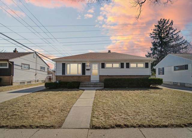 Property at 4901 W Tesch Ave, Milwaukee, WI 53220, 3 beds, 1.5 baths