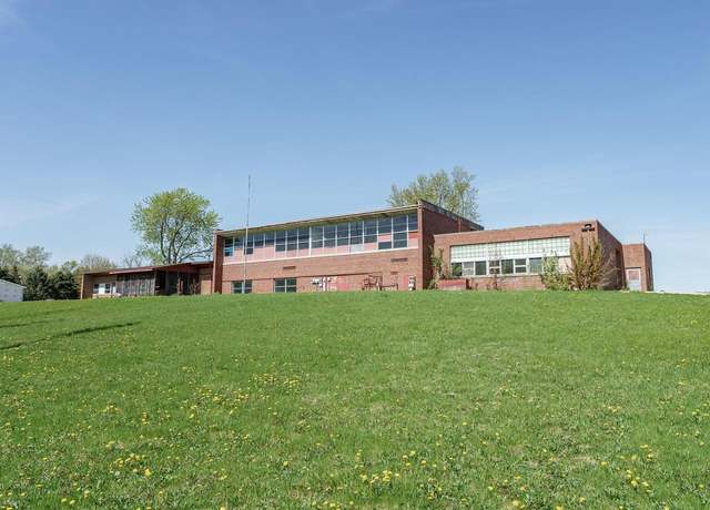 Property at 500 S Main St, Reeseville, WI 53579, 3 beds, 1 bath