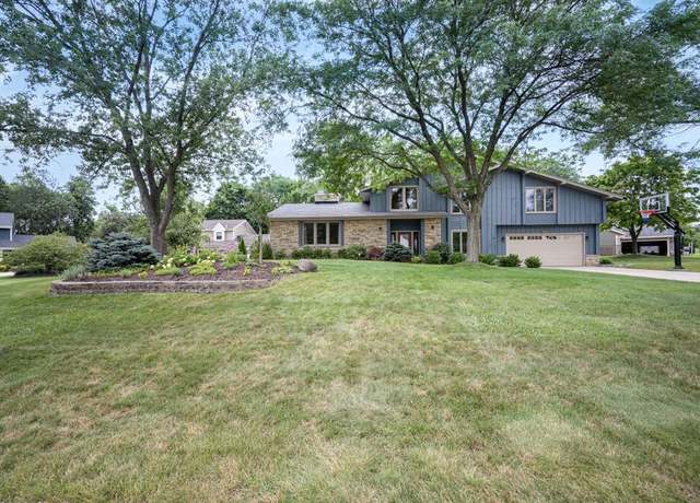 Property at 11825 W Waterford Ave, Greenfield, WI 53228, 4 beds, 2.5 baths