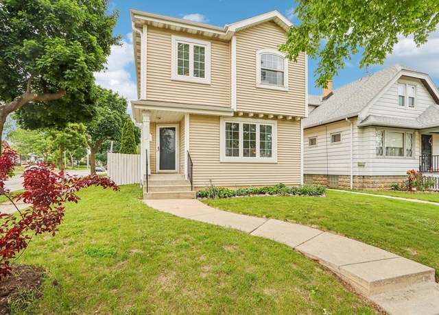 Property at 3477 S 14th St, Milwaukee, WI 53215, 3 beds, 1.5 baths