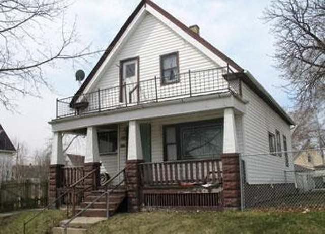 Property at 3067 N 23rd St, Milwaukee, WI 53206, 4 beds, 1 bath