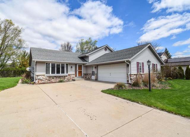 Property at N107W17008 Sequoia Ct, Germantown, WI 53022, 4 beds, 2.5 baths