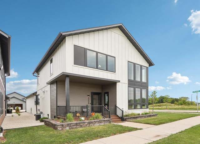 Property at 4238 E Lake Vista Blvd, Oak Creek, WI 53154, 3 beds, 2.5 baths