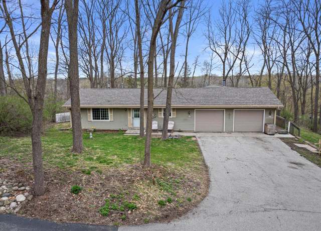 Property at 114 W Main St #116, Delafield, WI 53018, 4 beds, 2 baths