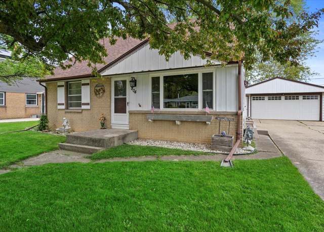 Property at 804 Clark Ave, South Milwaukee, WI 53172, 4 beds, 2 baths