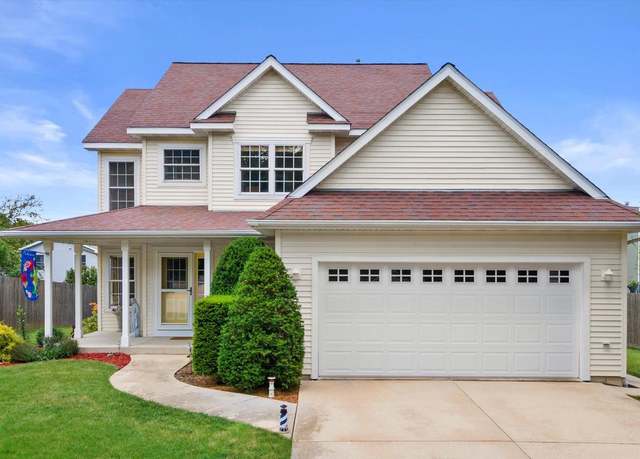 Property at 3238 125th St, Pleasant Prairie, WI 53158, 4 beds, 2.5 baths