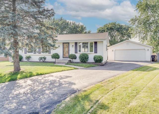 Property at 6720 White Birch Ct, Racine, WI 53402, 3 beds, 2 baths