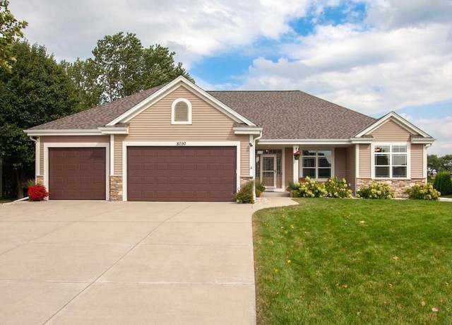 Property at N8090 Preserve Park Dr, Ixonia, WI 53036, 3 beds, 2 baths