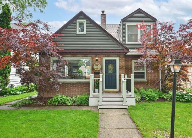 Property at 2745 S 45th St, Milwaukee, WI 53219, 4 beds, 3 baths