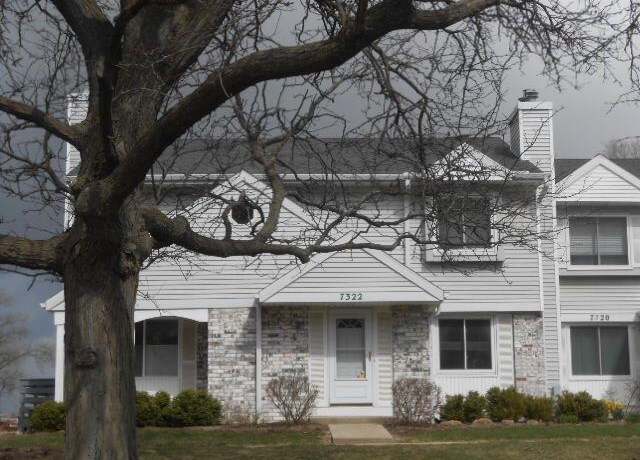 Property at 7322 Mockingbird Ln, Middleton, WI 53562, 2 beds, 1.5 baths
