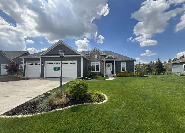 Property at 3141 Mineral Springs Blvd, Oconomowoc, WI 53066, 5 beds, 3 baths
