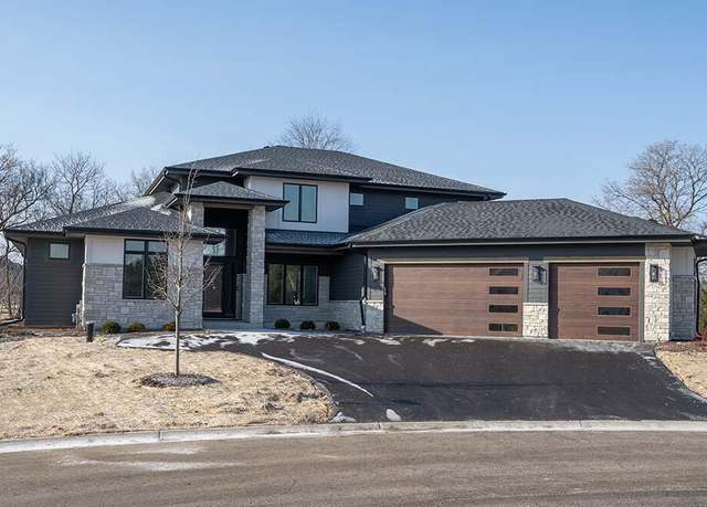 Property at W304S1817 Pinehurst Ct, Genesee Depot, WI 53127, 5 beds, 4.5 baths