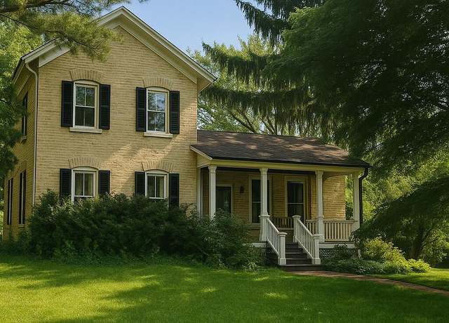 Property at W7705 Rw Townline Rd, Whitewater, WI 53190, 4 beds, 2 baths