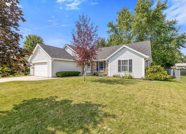 Property at 1119 Cottonwood St, Delavan, WI 53115, 3 beds, 2 baths