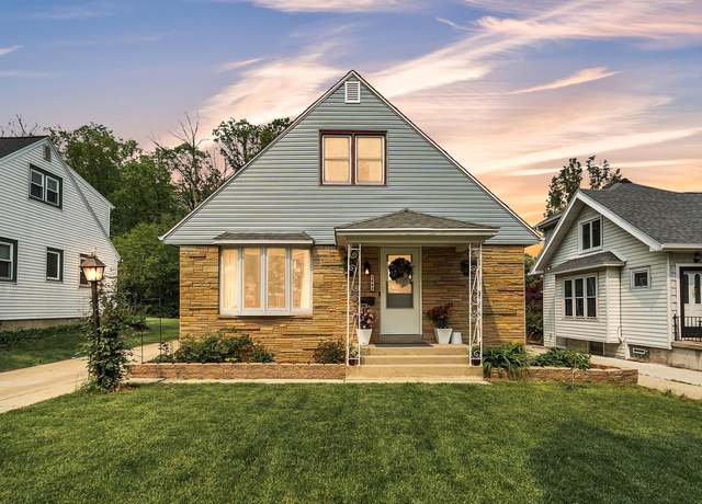 Property at 3449 S 44th St, Greenfield, WI 53219, 3 beds, 1.5 baths