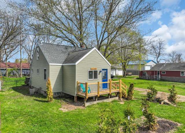 Property at 4208 Locust St, Delavan, WI 53115, 2 beds, 1 bath
