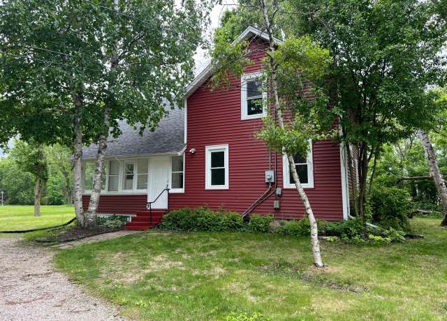 Property at 12885 W Cold Spring Rd, New Berlin, WI 53151, 3 beds, 2 baths