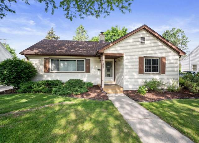 Property at 930 Terrace Dr, West Bend, WI 53095, 3 beds, 1.5 baths
