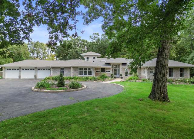 Property at 2129 Linn Rd, Delavan, WI 53115, 4 beds, 3.5 baths