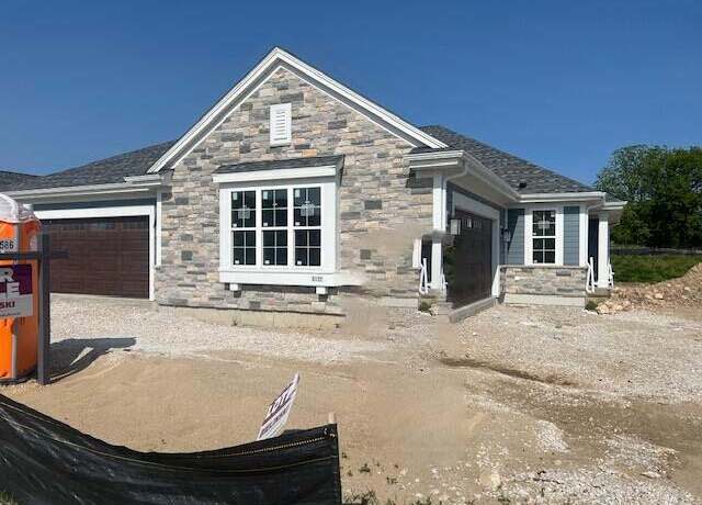 Property at 2117 Bluestem Dr #0202, Waukesha, WI 53189, 2 beds, 2 baths