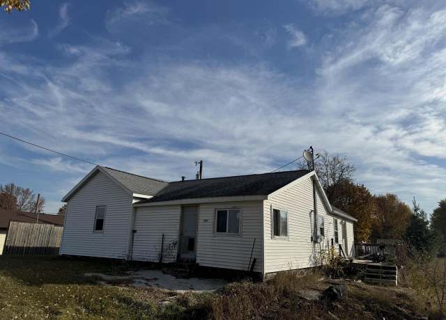 Property at 313 S Park Rd, Blair, WI 54616, 1 bed, 1 bath