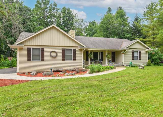 Property at N132W18201 Rockfield Rd, Richfield, WI 53022, 3 beds, 2 baths