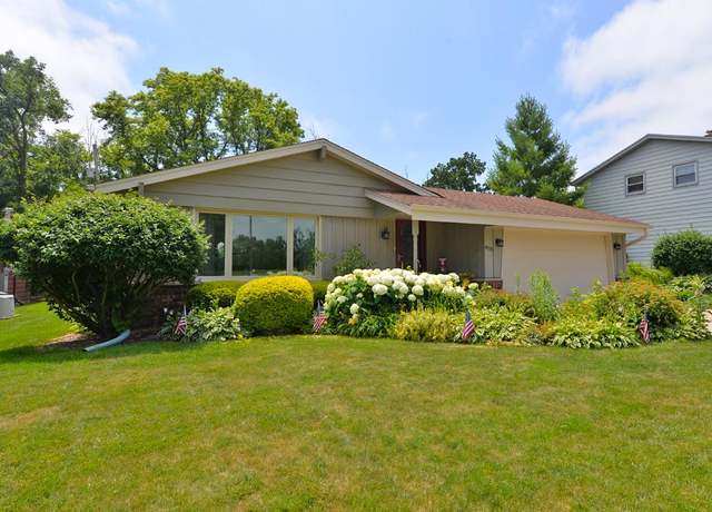 Property at 4535 Maryland Ave, Racine, WI 53405, 3 beds, 1.5 baths