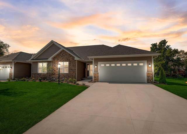 Property at 5236 Briarwood Cir, Racine, WI 53402, 2 beds, 2 baths