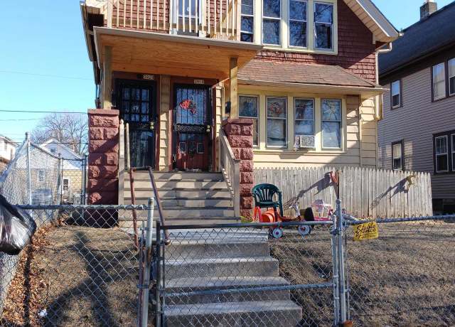 Property at 3918 N 24th St #3920, Milwaukee, WI 53206, 4 beds, 2 baths