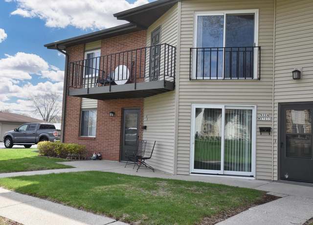 Property at N114W17033 Armada Dr, Germantown, WI 53022, 2 beds, 1 bath