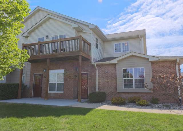Property at 6313 43rd St #162, Kenosha, WI 53144, 3 beds, 2 baths
