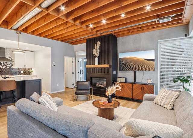 Property at 2001 N Commerce St, Milwaukee, WI 53212, 3 beds, 2.5 baths