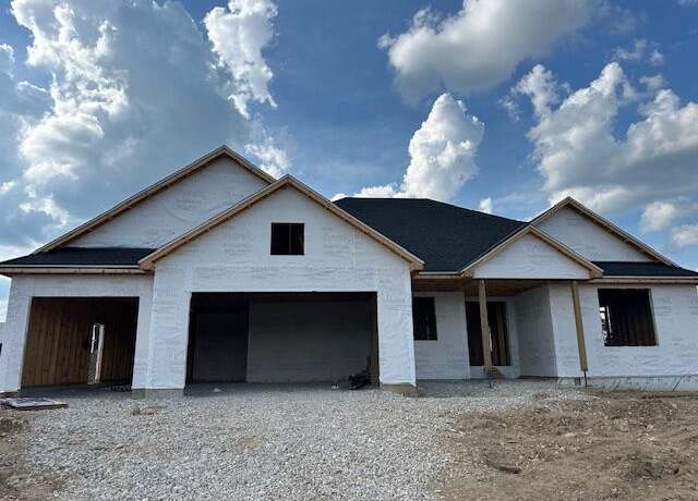 Property at N59W25898 Amberwood Ct, Lisbon, WI 53089, 3 beds, 2 baths