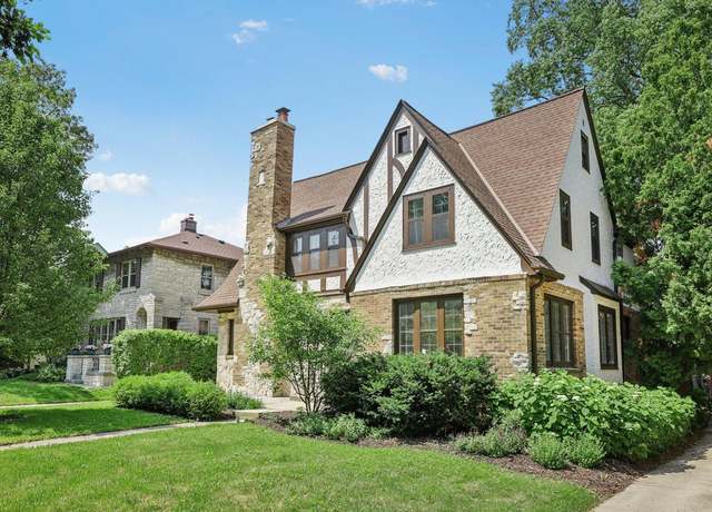 Property at 3357 N Hackett Ave, Milwaukee, WI 53211, 4 beds, 2.5 baths