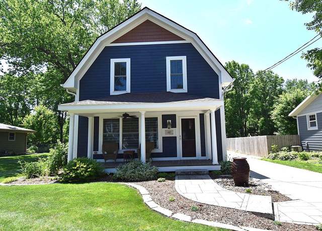 Property at 127 E Ottawa Ave, Dousman, WI 53118, 3 beds, 2 baths