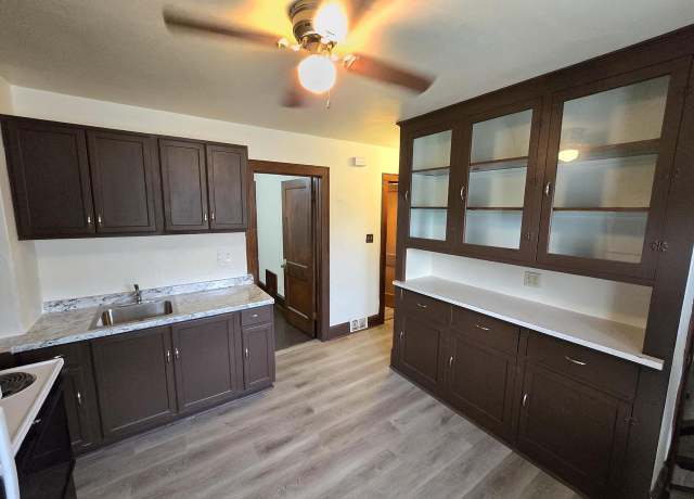 Property at 538 S 70th St, Milwaukee, WI 53214, 3 beds, 1 bath