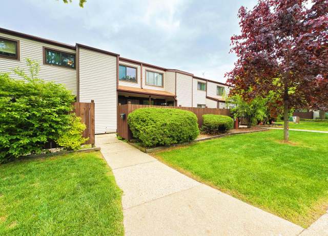 Property at 8309 N 107th St Unit J, Milwaukee, WI 53224, 2 beds, 1.5 baths