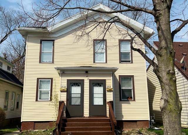 Property at 1312 Center St, Racine, WI 53403