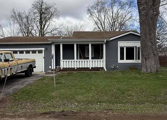 Property at 24620 Wilson St, Kansasville, WI 53139, 2 beds, 1 bath